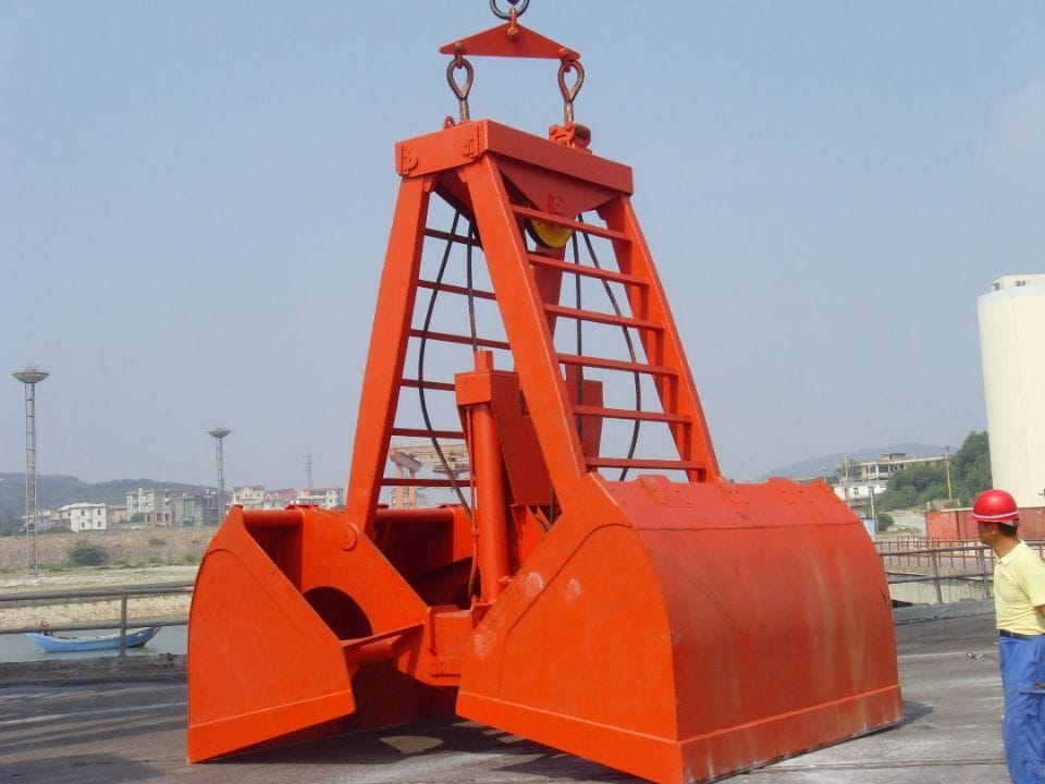 crane grabs crane grabs